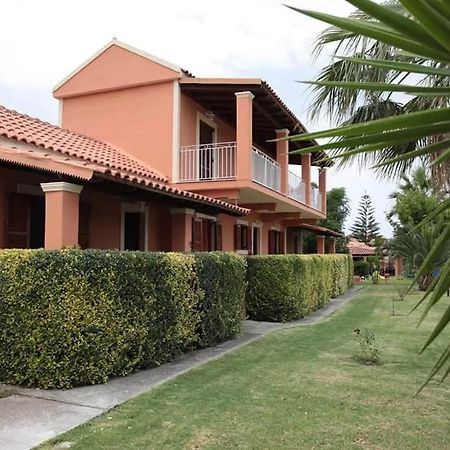 Hellens Village Almiros Beach Bagian luar foto