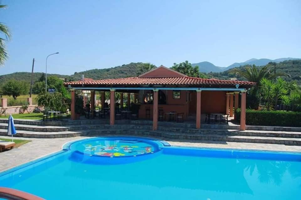 Hellens Village Almiros Beach Bagian luar foto