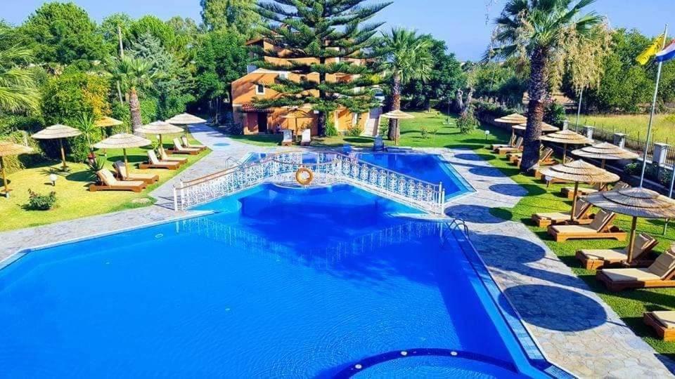Hellens Village Almiros Beach Bagian luar foto